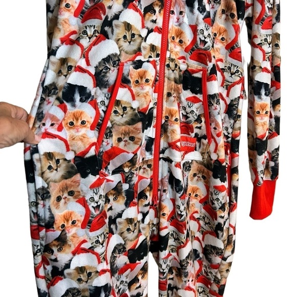 Tipsy Elves Meowy Catmus Jumpsuit Kittens Fleece Christmas Onesie Size Med NWT - Picture 9 of 14